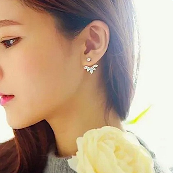 Gold Rhinestone Ear Swing Ear Jacket Earrings - Picture 3 of 10